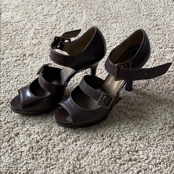 Brown Heels - Picture 2 of 6